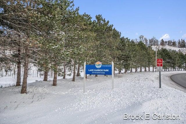 2280 Norman Avenue, Norton Shores, MI 49441