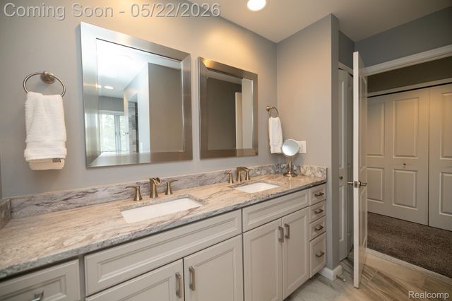 625 Island Drive, White Lake Charter Township, MI 48386