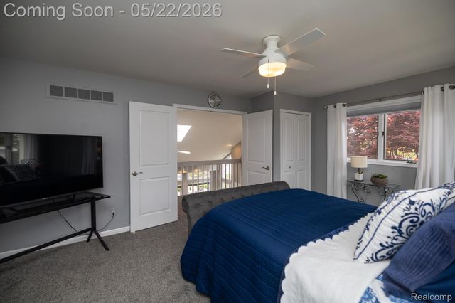625 Island Drive, White Lake Charter Township, MI 48386