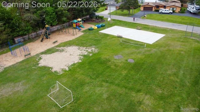625 Island Drive, White Lake Charter Township, MI 48386