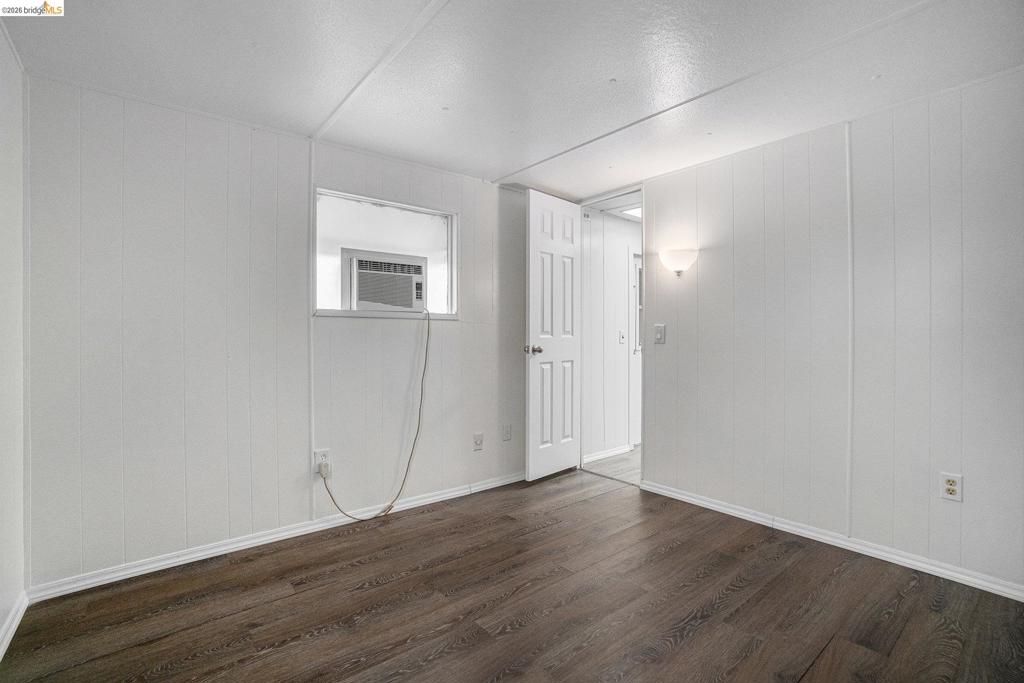 Image 11 of property listing at 210 210 W Cypress, Oakley, CA 94561