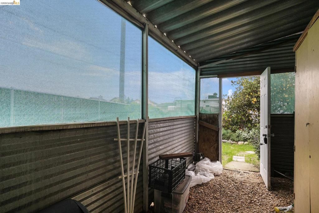 Image 17 of property listing at 210 210 W Cypress, Oakley, CA 94561