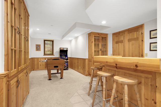 3620 James Avenue, Deephaven, MN 55391