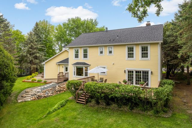 3620 James Avenue, Deephaven, MN 55391
