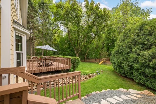 3620 James Avenue, Deephaven, MN 55391