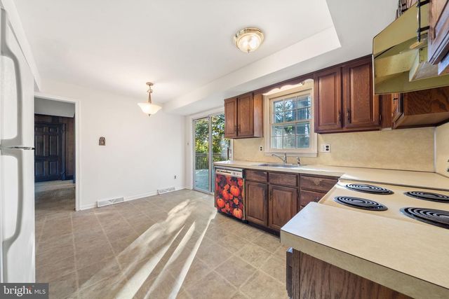 203 N PROVIDENCE RD, Media, PA 19063