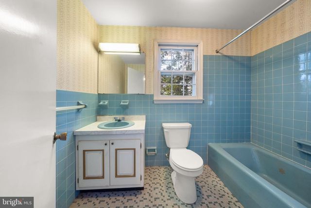 203 N PROVIDENCE RD, Media, PA 19063