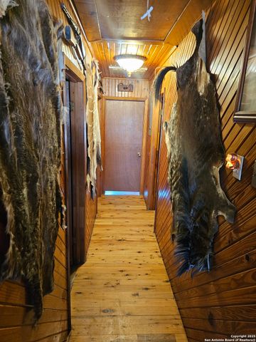 13733 Fm 541, Mccoy, TX 78113