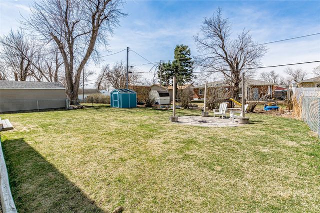 146 Eastview Drive NW, Cedar Rapids, IA 52405