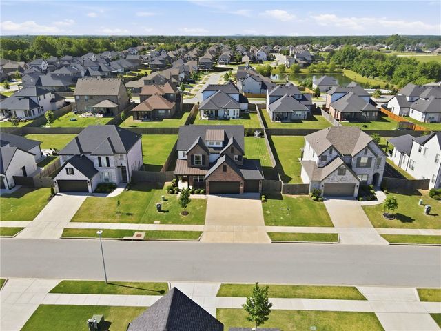 1423 Allens Mill, Cave Springs, AR 72718