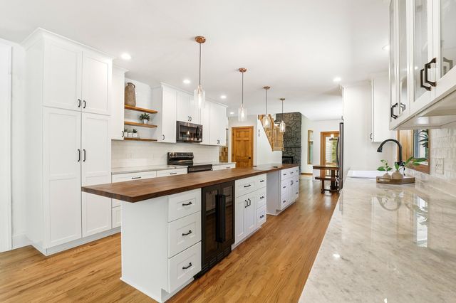 97 Dudley Road, Brentwood, NH 03833