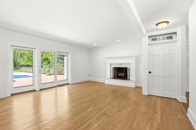 97 Dudley Road, Brentwood, NH 03833