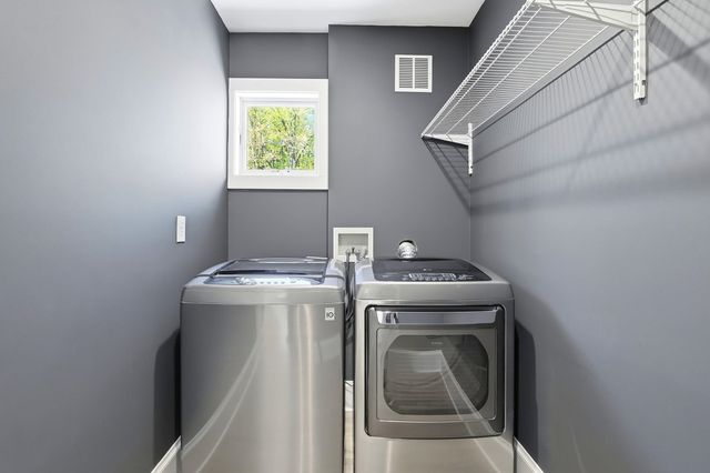 97 Dudley Road, Brentwood, NH 03833