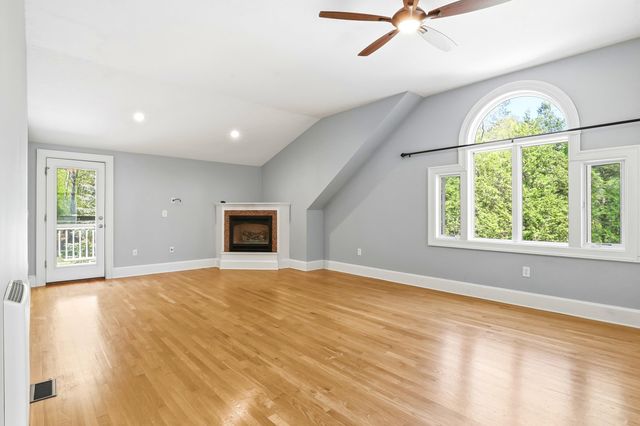 97 Dudley Road, Brentwood, NH 03833