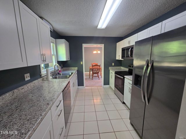 215 Windridge Colony 215, Johnson City, TN 37601
