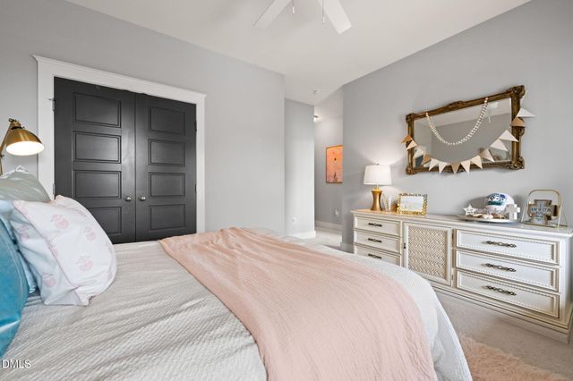 18 Landover Circle, Chapel Hill, NC 27516