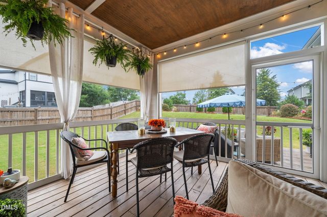 18 Landover Circle, Chapel Hill, NC 27516