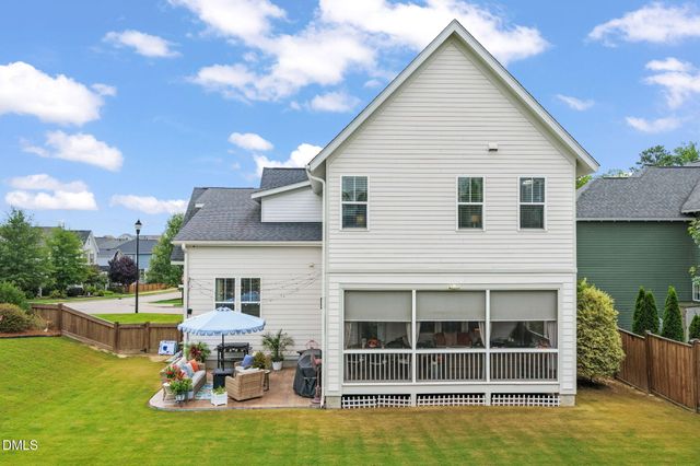 18 Landover Circle, Chapel Hill, NC 27516