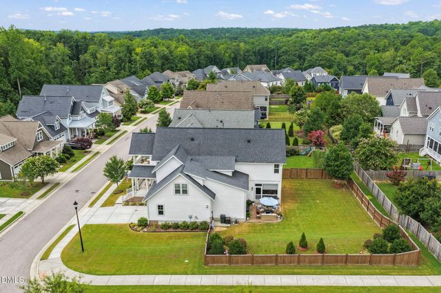 18 Landover Circle, Chapel Hill, NC 27516