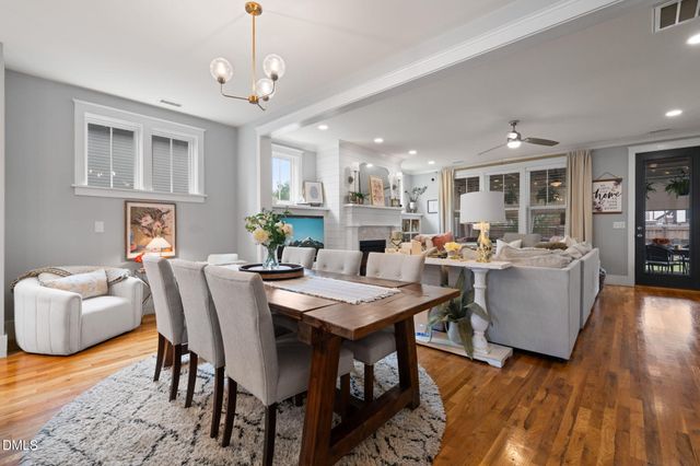18 Landover Circle, Chapel Hill, NC 27516