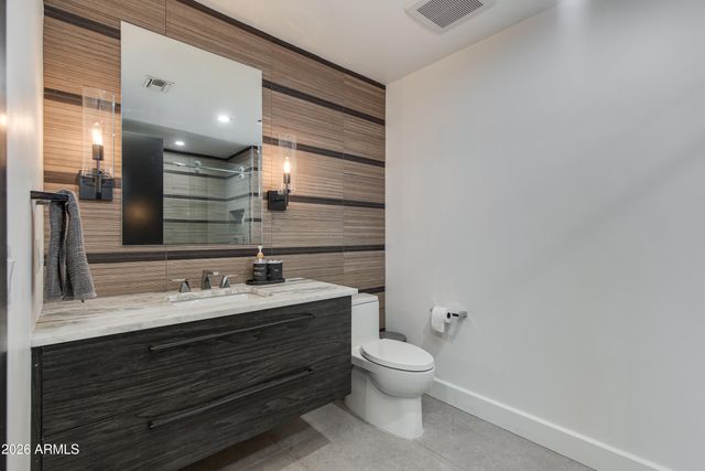 4422 N 75TH Street 2008, Scottsdale, AZ 85251