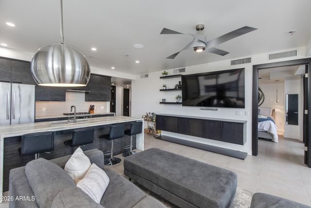 4422 N 75TH Street 2008, Scottsdale, AZ 85251