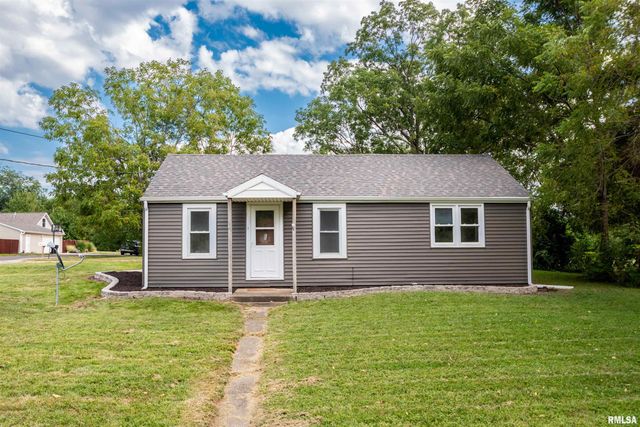 301 WAGNER Street, Washington, IL 61571