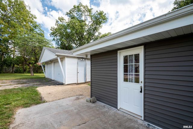 301 WAGNER Street, Washington, IL 61571