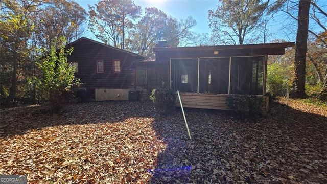 1824 Poinsetta Drive, Acworth, GA 30102