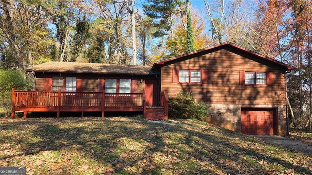 1824 Poinsetta Drive, Acworth, GA 30102