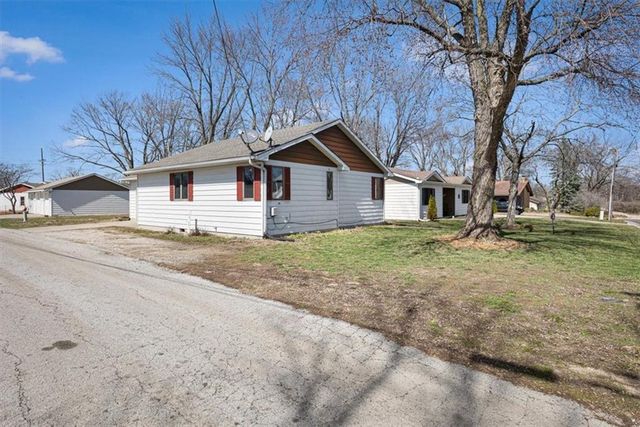 411 N Raum Street, Lawson, MO 64062