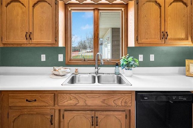 411 N Raum Street, Lawson, MO 64062