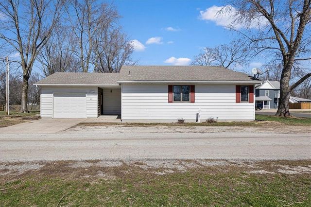 411 N Raum Street, Lawson, MO 64062