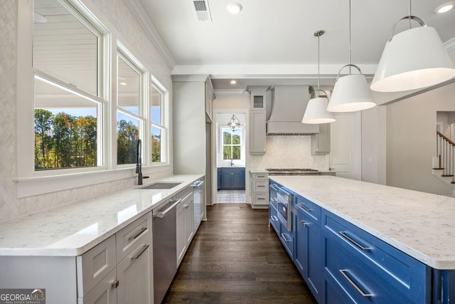 1009 Crossroads Trail, Milton, GA 30004