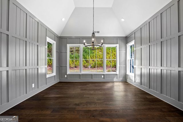 1009 Crossroads Trail, Milton, GA 30004