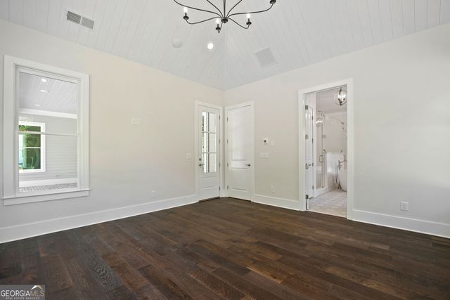 1009 Crossroads Trail, Milton, GA 30004