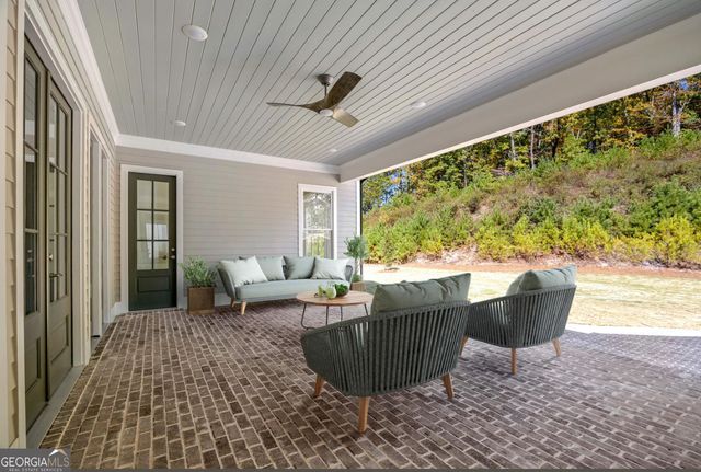 1009 Crossroads Trail, Milton, GA 30004