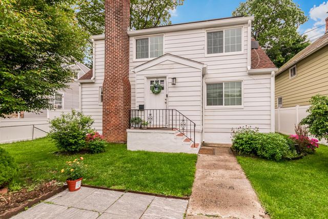 58 Ridgewood Avenue, Yonkers, NY 10704