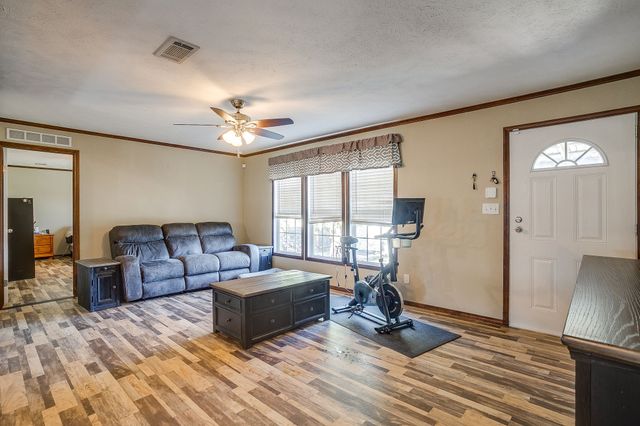 4813 Peachtree Street, Granbury, TX 76048