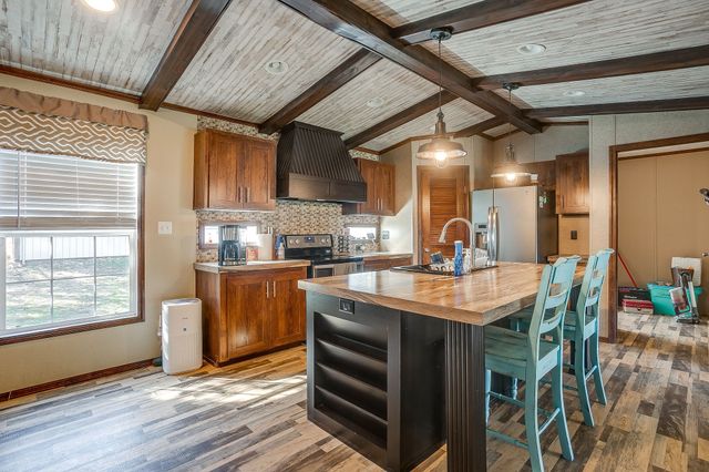 4813 Peachtree Street, Granbury, TX 76048