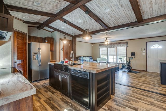 4813 Peachtree Street, Granbury, TX 76048