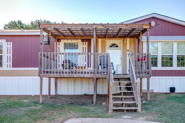 4813 Peachtree Street, Granbury, TX 76048