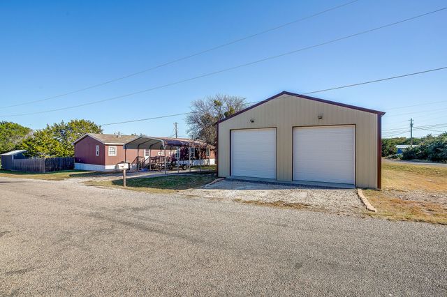4813 Peachtree Street, Granbury, TX 76048