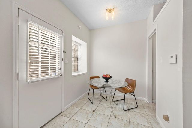 7575 Cambridge Street 1701, Houston, TX 77054
