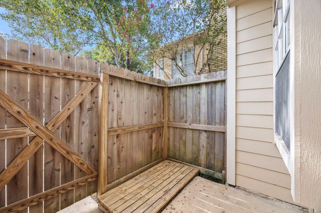 7575 Cambridge Street 1701, Houston, TX 77054