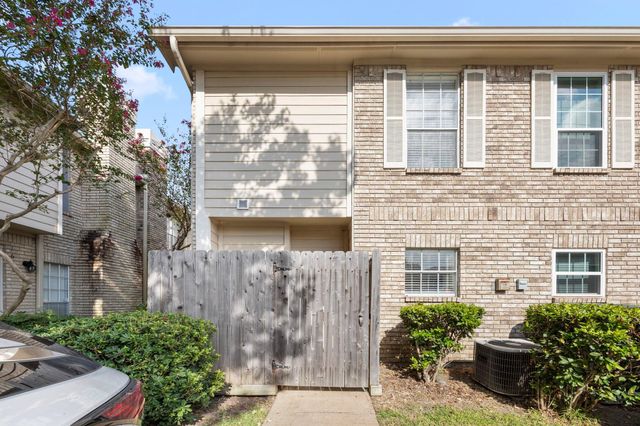 7575 Cambridge Street 1701, Houston, TX 77054