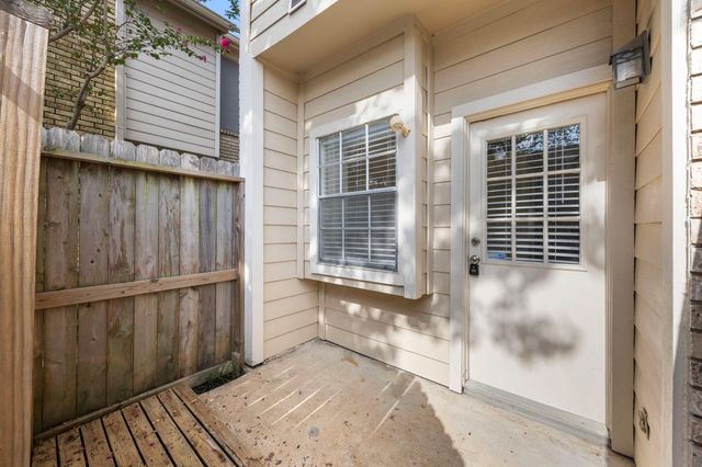 7575 Cambridge Street 1701, Houston, TX 77054