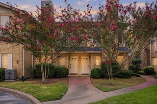 7575 Cambridge Street 1701, Houston, TX 77054