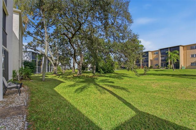 1375 DOOLITTLE LANE 103, Dunedin, FL 34698