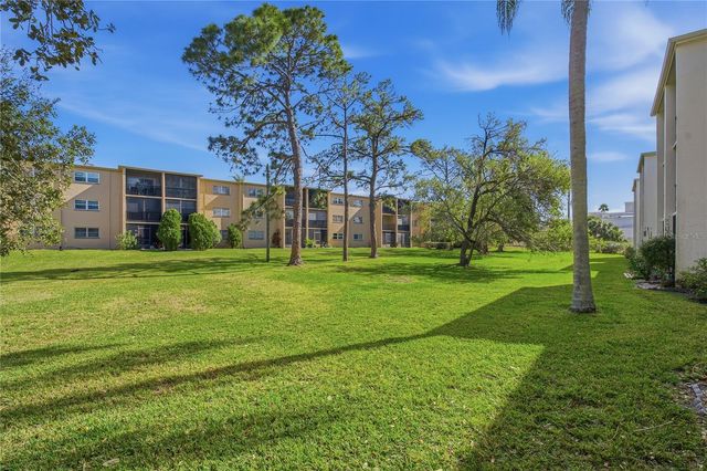 1375 DOOLITTLE LANE 103, Dunedin, FL 34698